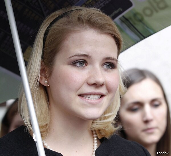 Elizabeth Smart: Woman Kidnapped for 10 Years Needs Privacy