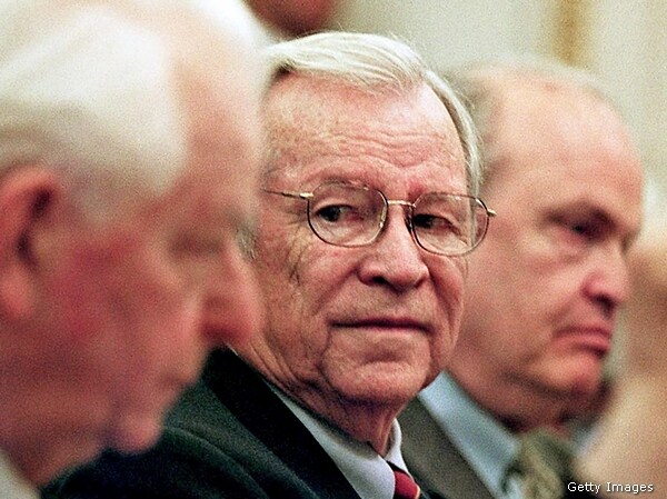 Fmr. Sen. Howard Baker, Key Figure in Watergate Hearings, Dies