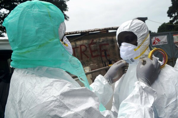 Guinea Ebola Team Killed by Villagers Wary of Efforts, Officials Say