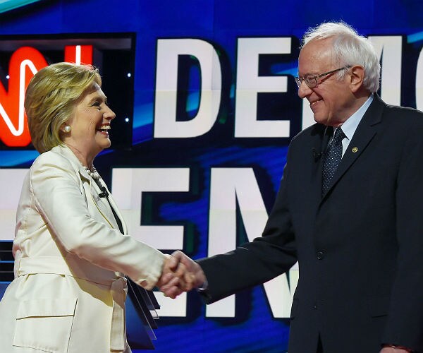 Clinton Campaign Confirms Her Appearance With Sanders