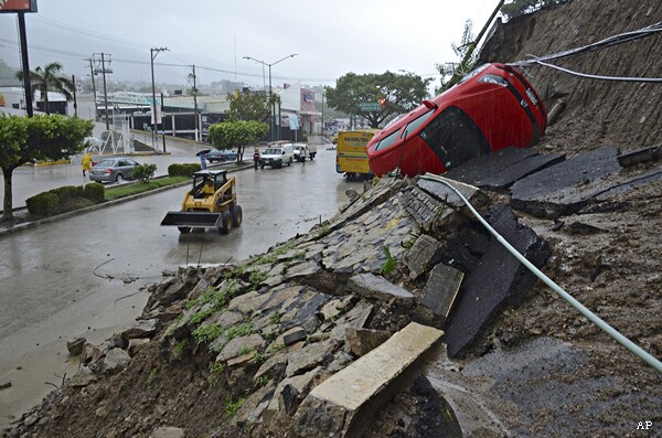 Hurricane Manuel Wreaks Havoc Across Mexico; 3rd Storm in Week