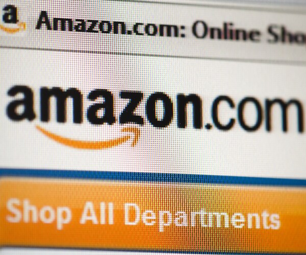 Couple Fleeces Amazon of $1.2M in Goods Using Stolen IDs