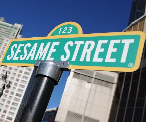 sesame street street sign