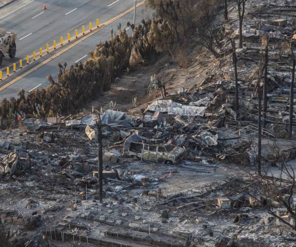 Pacific Palisades, PCH Reopening to Public