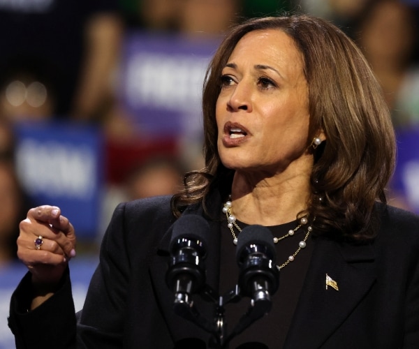 Kamala Harris Hasn’t Invited Vances to VP Residence