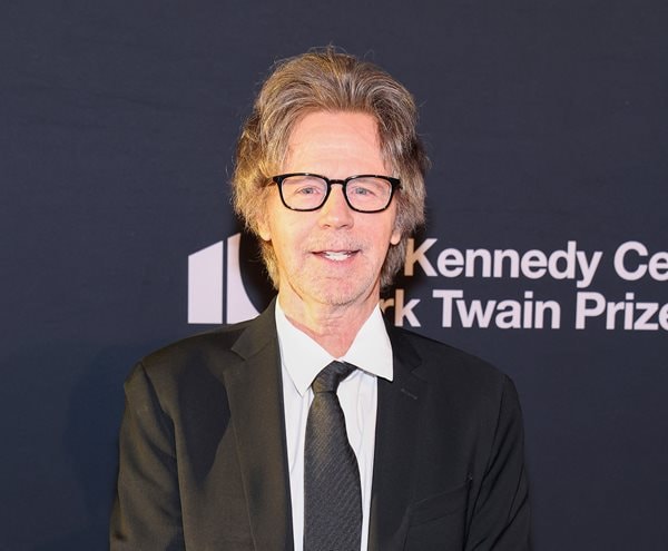 Flu Kept Dana Carvey Away From SNL’s 50th