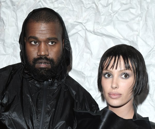 Grammys Stunt by Kanye West, Wife Might Jeopardize $20M Deal