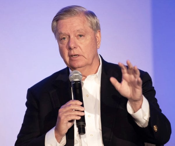 Sen. Graham: Israel Must ‘Destroy Hamas’