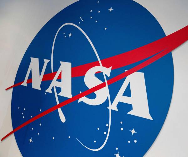 NASA Blocks China's DeepSeek AI