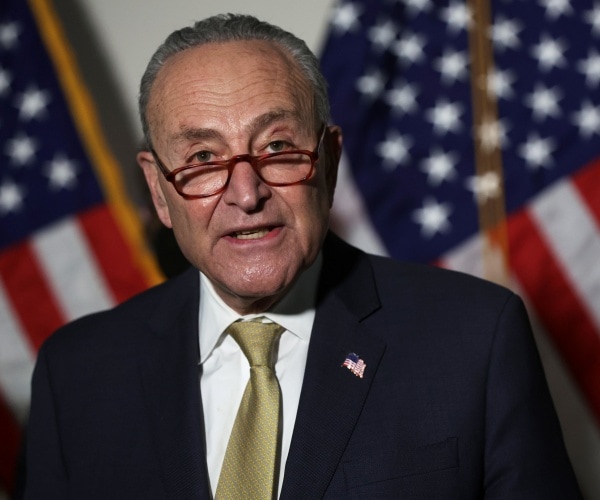 Schumer Lauds Bipartisan Budget Talks as Shutdown Looms