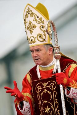 Bishop-Bernard-Fellay-.jpg