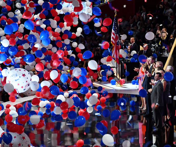 Baloons-GettyImages-578666796.jpg