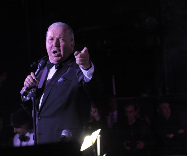 frank-sinatra-jr.jpg