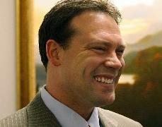 Shuler, pelosio, challenge, minority